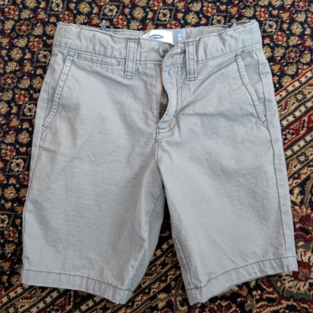 Old Navy gray boy 5t shorts